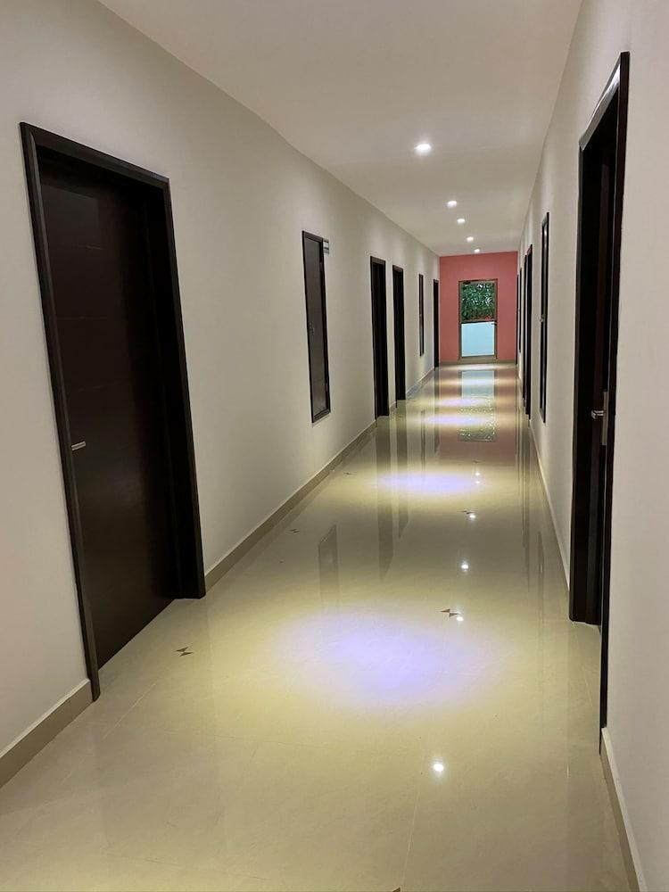 Hotel Ambra بلايا ديل كارمن المظهر الخارجي الصورة